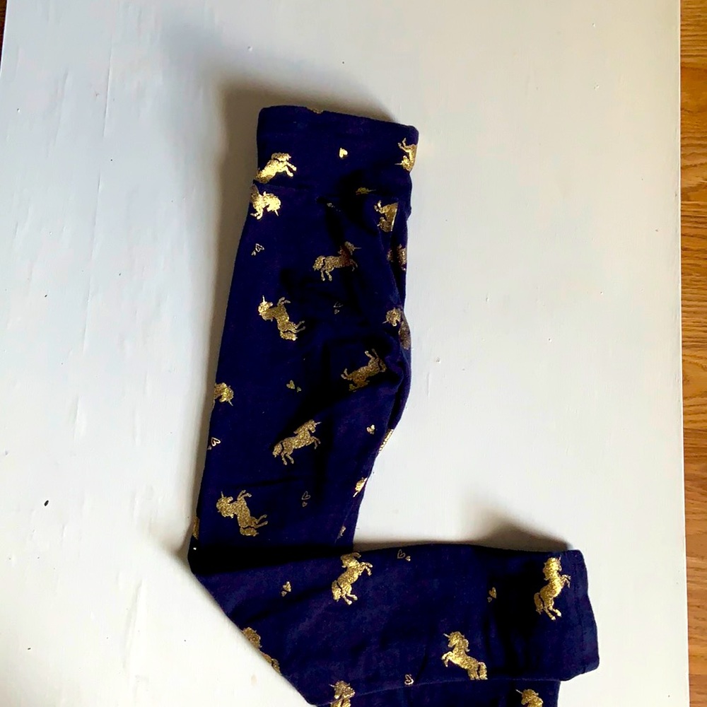 It is unicorn leggings comfy to sleep with